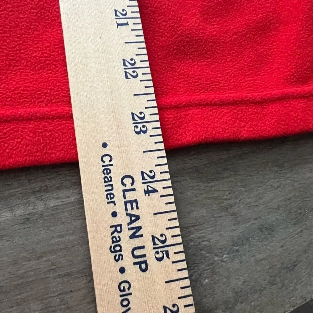 Vintage Y2K Nike mini swoosh Red Fleece Crewneck w black trim. Size L 14